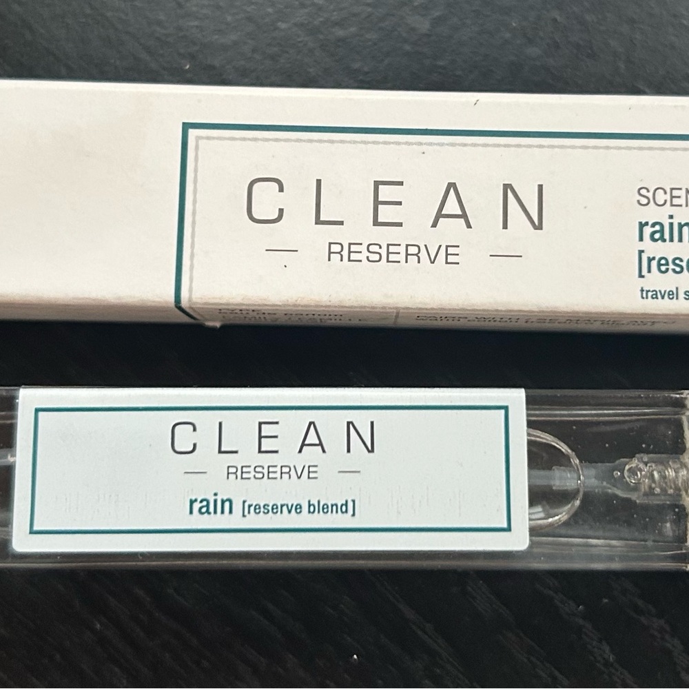 CLEAN Reserve Rain Travel Spray - Women's Fragrance (White/Teal)